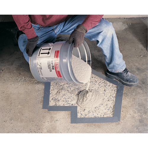 Produit de remplissage pour plancher Fixmaster, Trousse, Gris D. Morneault & Fils