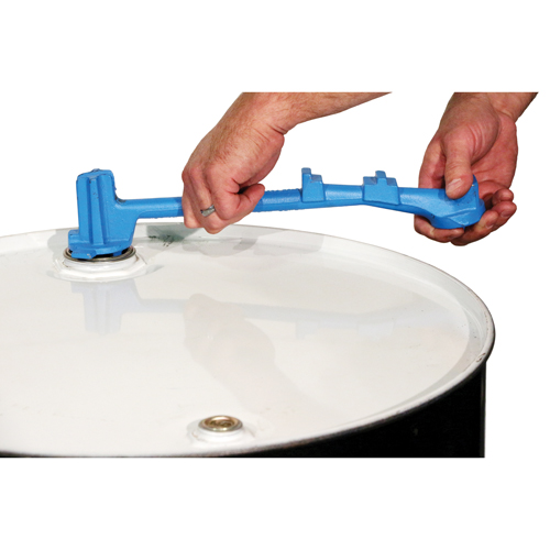 Universal Plug Wrenches - Solid Ductile Iron, 15-1/2" Handle, Solid Ductile Iron D. Morneault & Fils