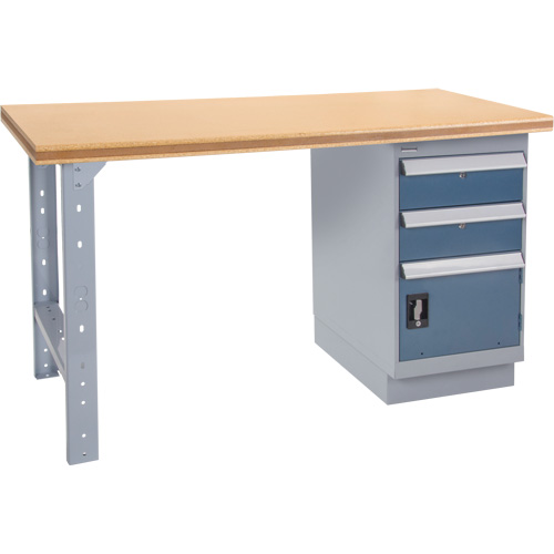 &eacute;tabli pr&eacute;conçu, 72" la x 36" p x 34" h, Capicit&eacute; 2500 lb D. Morneault & Fils