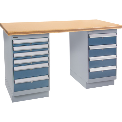 &eacute;tabli pr&eacute;conçu, 72" la x 36" p x 34" h, Capicit&eacute; 2500 lb D. Morneault & Fils