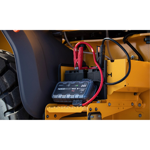GB251+ Boost&reg; Max Jump Starter D. Morneault & Fils