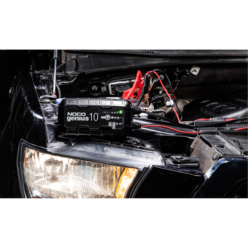 Genius&reg; 10 10-Amp Battery Charger D. Morneault & Fils