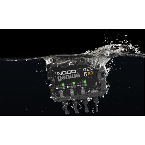 Chargeur de batterie embarqu&eacute; &agrave; 3 sorties de 15 amp&egrave;res Gen5X3 Genius D. Morneault & Fils