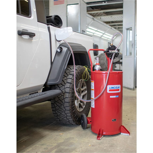 Chariot &agrave; carburant en acier de 25 gallons avec pompe rotative bidirectionnelle D. Morneault & Fils