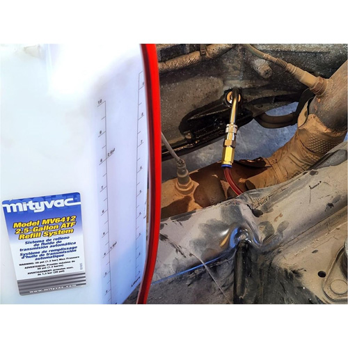 Syst&egrave;me de remplissage de liquide de transmission automatique de 2,5 gallon D. Morneault & Fils