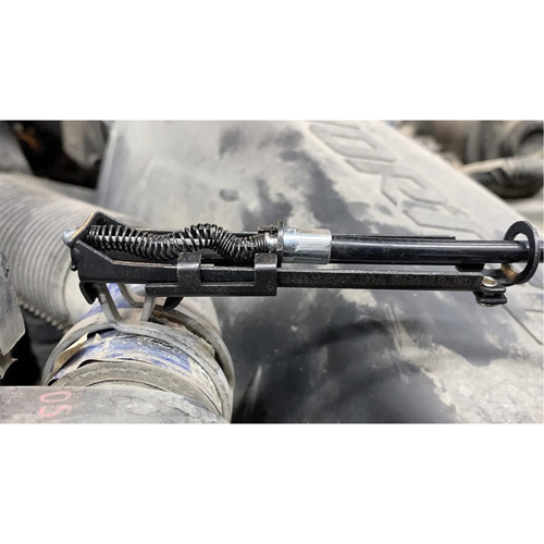 Outil flexible pour serre-joint de tuyau, Dia. max 24" D. Morneault & Fils