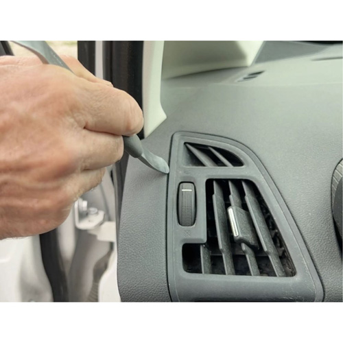 Outil &agrave; double extr&eacute;mit&eacute; pour enlever les garnitures D. Morneault & Fils