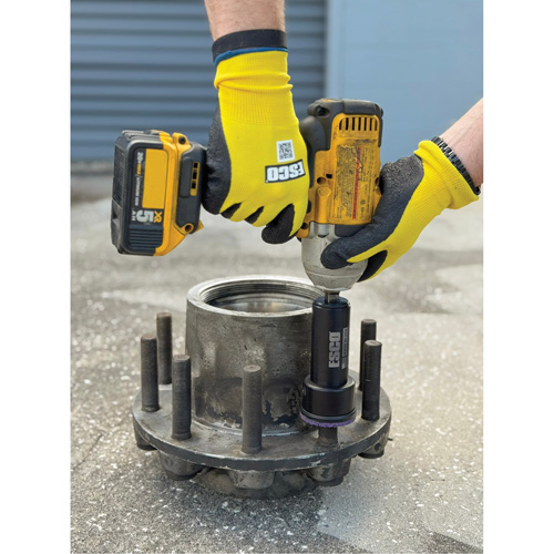 Heavy-Duty Commercial Stud & Hub All-in-One Cleaning System D. Morneault & Fils