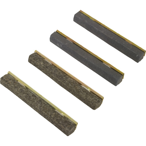 Jeu de 4 pierres de grain 80 et patins D. Morneault & Fils