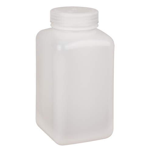 Easy-Grip Space-Saver Bottles, Square, 32 oz., Plastic D. Morneault & Fils