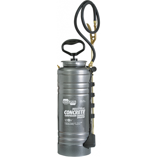 Pump Free Compressor Charged Sprayers, 3.5 gal. (13.25 L), Steel, 24" Wand D. Morneault & Fils