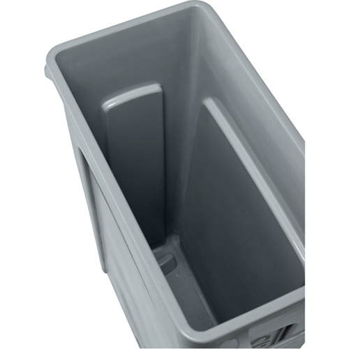 Contenants Slim Jim a/canaux de ventilation, Plastique, 23 gal. US D. Morneault & Fils