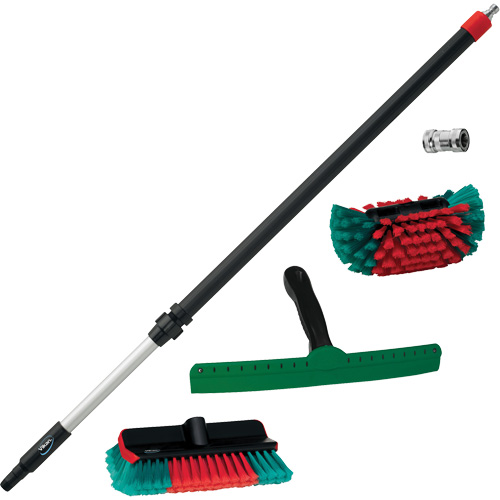 Ensemble d'outils de la s&eacute;rie Transport pour le nettoyage de l'ext&eacute;rieur de v&eacute;hicule de livraison D. Morneault & Fils