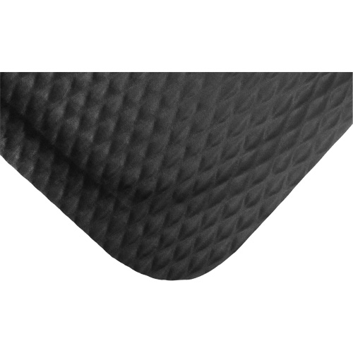 Hog Heaven&reg; Max Mat, Diamond, 5' x 8' x 7/8", Black, Nitrile D. Morneault & Fils