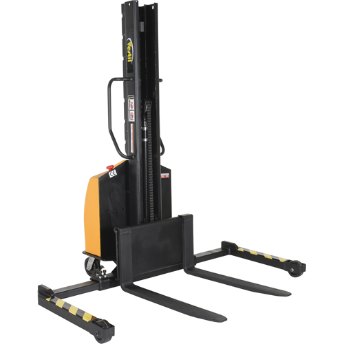 Gerbeur motoris&eacute; avec m&acirc;t &eacute;troit, Fonctionnement &eacute;lectrique, Capacit&eacute; 1500 lb, Lev&eacute;e max 63" D. Morneault & Fils