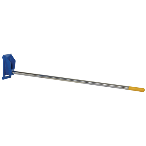 Fl&egrave;che de chariot &eacute;l&eacute;vateur pour tapis, 108-1/2" longueur, Install&eacute; sur tablier, Capacit&eacute; de 2500 lb D. Morneault & Fils