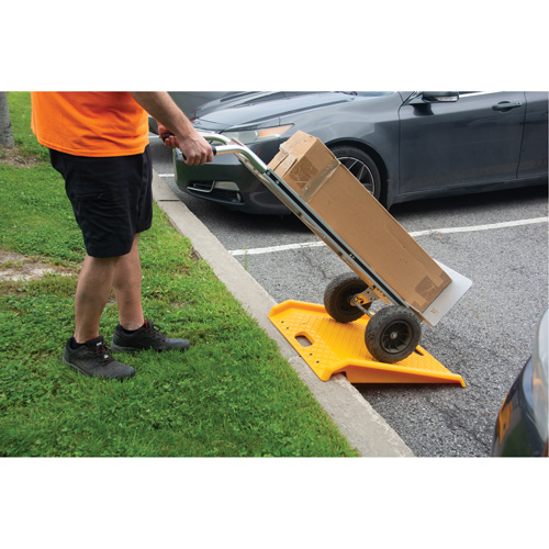 Portable Poly Hand Truck Curb Ramp, 1000 lbs. Capacity, 27" W x 27" L D. Morneault & Fils