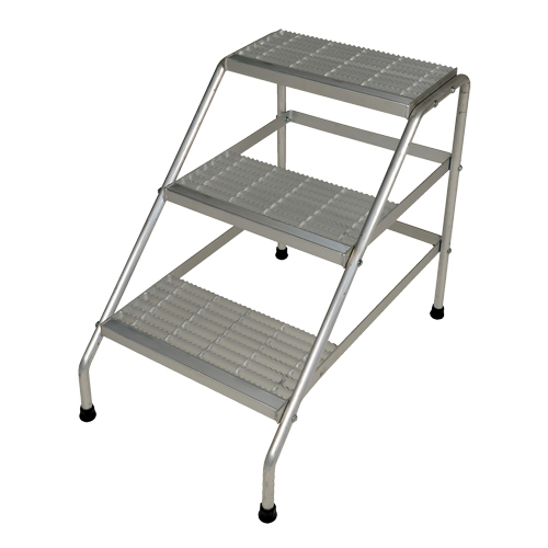 Aluminum Step Stand, 3 Steps, 34-9/16" x 22-13/16" x 30" High D. Morneault & Fils
