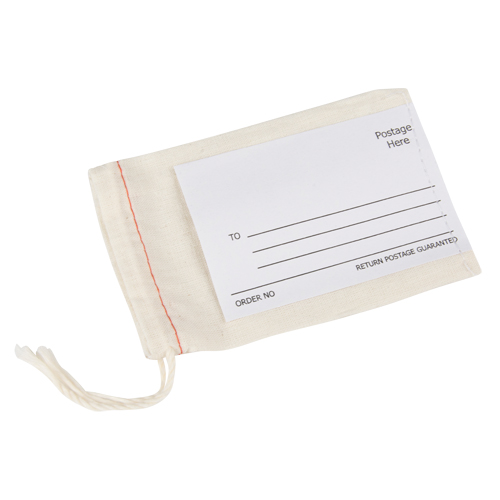 Sacs postaux en tissu avec &eacute;tiquette D. Morneault & Fils