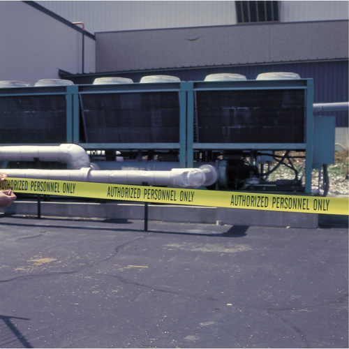 Rubans pour barricades, Anglais, 3" la x 1000' lo, 2 mils, Noir sur jaune D. Morneault & Fils