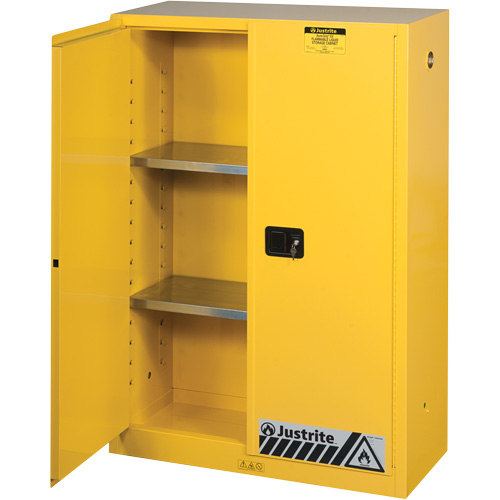 Armoires Sure-Grip EX pour produits inflammables, 45 gal., 2 Porte(s), 43" La x 65" h x 18" p D. Morneault & Fils