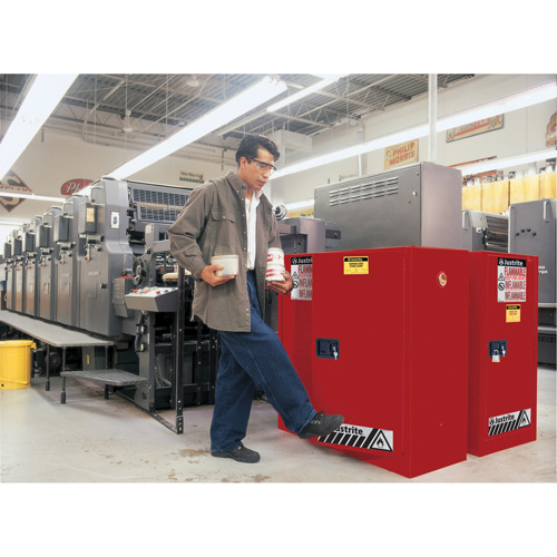 Sure-Grip&reg; EX Combustibles Safety Cabinet for Paint and Ink, 40 gal., 3 Shelves D. Morneault & Fils