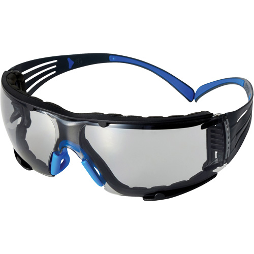 Lunettes de s&eacute;curit&eacute; SecureFit s&eacute;rie 400, Lentille Int&eacute;rieur/ext&eacute;rieur, Antibu&eacute;e/Anti-&eacute;gratignures, ANSI Z87+/R&eacute;pond ou surpasse la norme CSA Z94.3 D. Morneault & Fils
