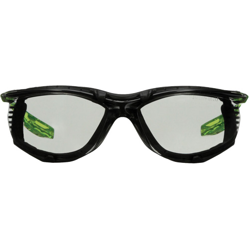 Lunettes de s&eacute;curit&eacute; de s&eacute;rie Solus CCS, Lentille Gris/Int&eacute;rieur/ext&eacute;rieur, Antibu&eacute;e/Anti-&eacute;gratignures, R&eacute;pond ou surpasse la norme CSA Z94.3 D. Morneault & Fils