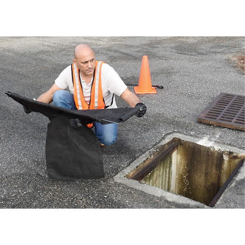 Square Ultra-Drain Guard&reg; Catch Basin Insert with Overflow Port, Oil & Sediment, 16" - 28" L x 20" - 36" W D. Morneault & Fils