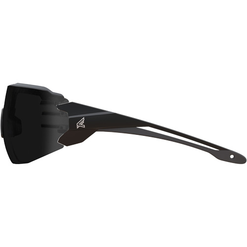 Lunettes de s&eacute;curit&eacute; Taven, Lentille Fum&eacute;e, Anti-&eacute;gratignures/Pare-vapeur, ANSI Z87+/MCEPS GL-PD 10-12/R&eacute;pond ou surpasse la norme CSA Z94.3 D. Morneault & Fils