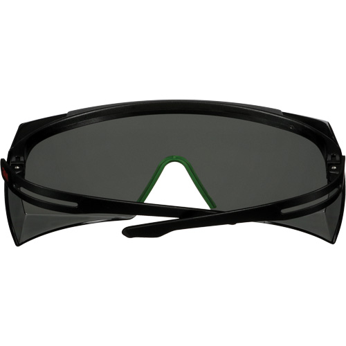 Lunettes de s&eacute;curit&eacute; SecureFit s&eacute;rie 3700 SF3730AS-BLK, Lentille Gris/IR 3.0, Anti-&eacute;gratignures, ANSI Z87+/R&eacute;pond ou surpasse la norme CSA Z94.3 D. Morneault & Fils