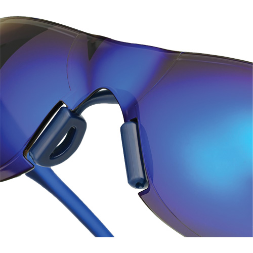 Lunettes de s&eacute;curit&eacute; Adapt Lite, Lentille Miroir bleu, Antibu&eacute;e/Anti-&eacute;gratignures, ANSI Z87+/R&eacute;pond ou surpasse la norme CSA Z94.3 D. Morneault & Fils