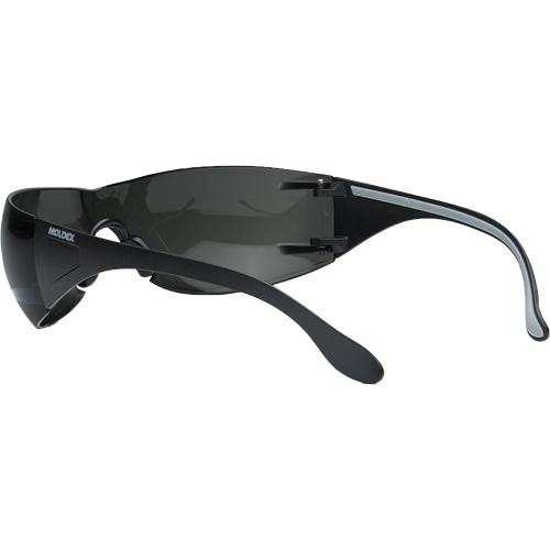 Lunettes de s&eacute;curit&eacute; Adapt Lite, Lentille Fum&eacute;e, Antibu&eacute;e/Anti-&eacute;gratignures, ANSI Z87+/R&eacute;pond ou surpasse la norme CSA Z94.3 D. Morneault & Fils