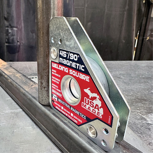 Magnetic Welding Squares, 3-3/4" L x 3/4" W x 4-3/8" H, 75 lbs. D. Morneault & Fils
