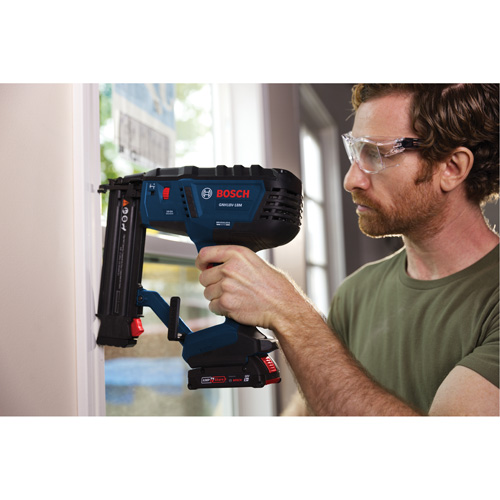 Brushless 18-Gauge Brad Nailer Kit with Standard Power Battery, 18 V, Lithium-Ion D. Morneault & Fils