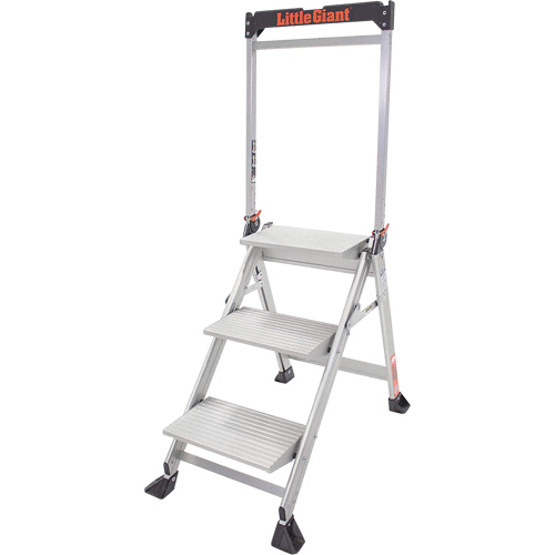 Jumbo Step Ladder, 2.2', Aluminum, 375 lbs. Capacity, Type 1AA D. Morneault & Fils