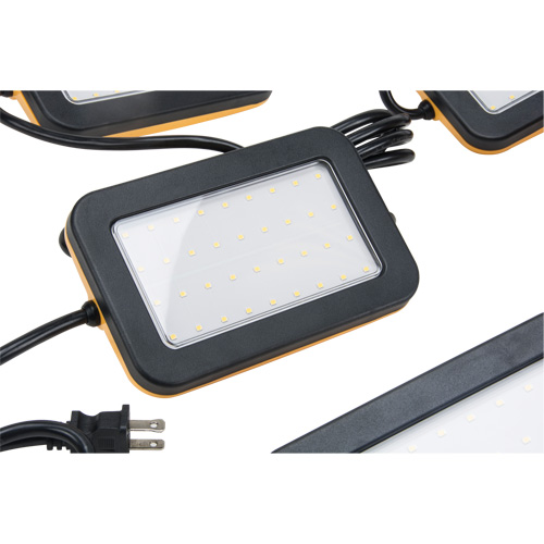 LED String Work Lights, 5 Lights, 50' L, Plastic Housing D. Morneault & Fils