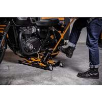 Cric pour VTT et motos, 0,75 tonnes Capacit&eacute;, 4-2/3" Abaiss&eacute;e, 14-1/2" &eacute;lev&eacute;e, Hydraulique &agrave; main D. Morneault & Fils