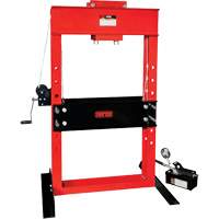 Presse pour atelier op&eacute;r&eacute;e par une pompe/hydraulique &agrave; air, Capacit&eacute; 50 tonnes D. Morneault & Fils