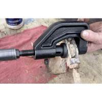 Presse-axe de chape de frein pour camions de classes 6 &agrave; 8 D. Morneault & Fils
