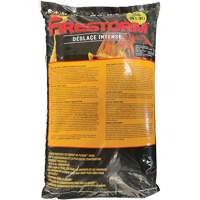 Produits de d&eacute;glaçage intense Firestorm, Sac, 44 lb (20 kg), Point de fonte -35°C (-31°F) D. Morneault & Fils