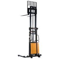 Gerbeur pour chariot &eacute;l&eacute;vateur, Fonctionnement &eacute;lectrique, Capacit&eacute; 2000 lb, Lev&eacute;e max 118" D. Morneault & Fils