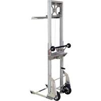 Appareil de levage portatif en aluminium, M&eacute;canisme Pompe au pied, Capacit&eacute; de 200 lb, Levage max de 61" D. Morneault & Fils