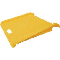 Rampe de trottoir portable en poly pour diable, Capacit&eacute; de 1000 lb, 27" la x 27" lo D. Morneault & Fils