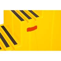 Escabeau industriel, 3 marches, 34-13/16" x 22-7/16" x Hauteur 28-1/2" D. Morneault & Fils