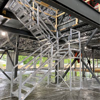 3-5 Step Telescopic Aluminum Smart Stairs D. Morneault & Fils
