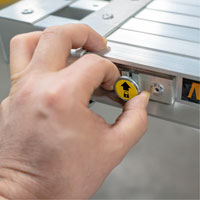 Planche de travail t&eacute;lescopique, 204" la x 12" pr, Capacit&eacute; de 250 lb, D&eacute;mont&eacute; D. Morneault & Fils