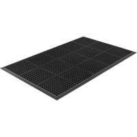 Competitor Series Mats, Slotted, 3' x 5' x 7/8", Black, Natural Rubber D. Morneault & Fils