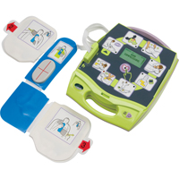 D&eacute;fibrillateur AED Plus, Semi-automatique, Anglais, Classe 4 D. Morneault & Fils