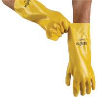 Rough-Finish Chemical-Resistant Gloves, Size 9, 14" L, PVC, Interlock Inner Lining, 47-mil D. Morneault & Fils